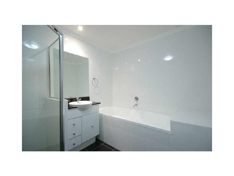 135/8-12 Thomas Street, Waitara NSW 2077