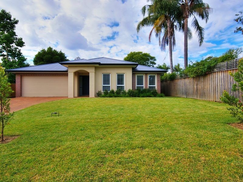 17 Low Street, Mount Kuring-gai NSW 2080