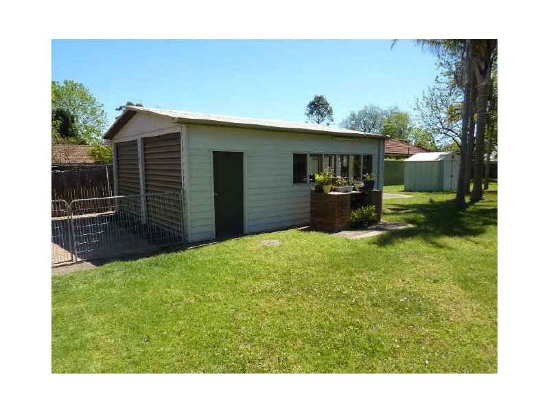 8 Nyara Road, Mount Kuring-gai NSW 2080