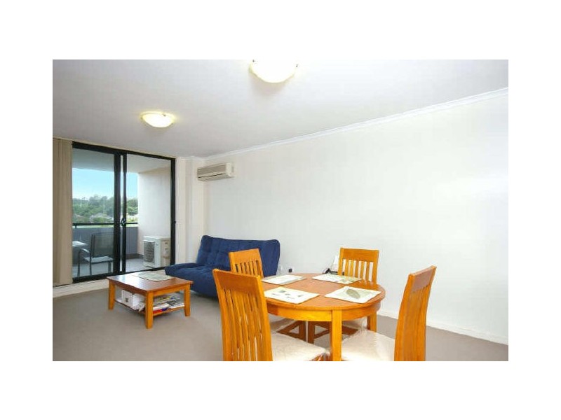 1203/41 – 45 Waitara Avenue, Waitara NSW 2077