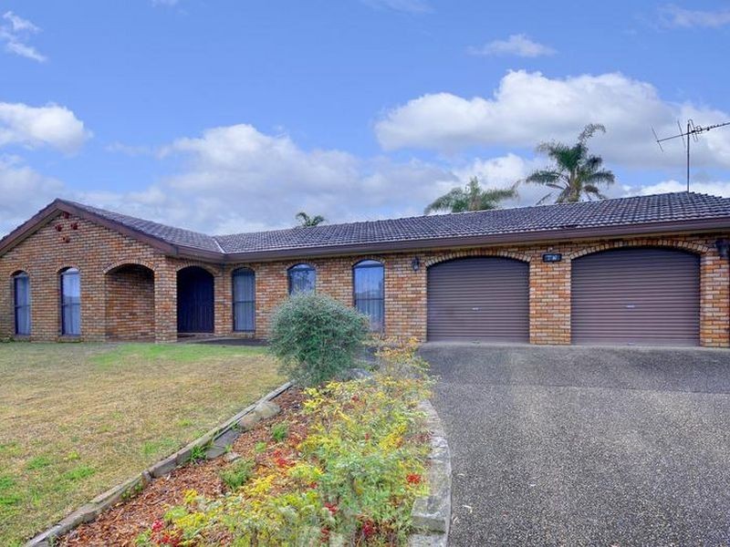 76 Beryl Avenue, Mount Colah NSW 2079