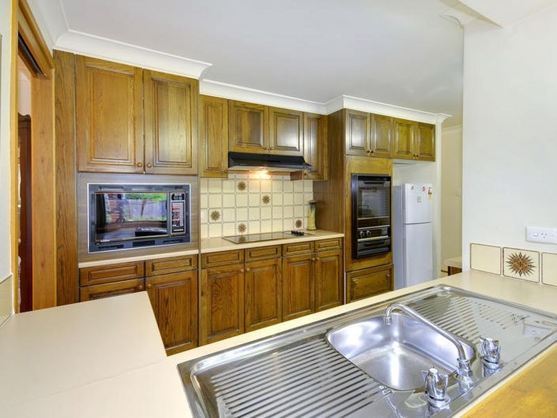 76 Beryl Avenue, Mount Colah NSW 2079