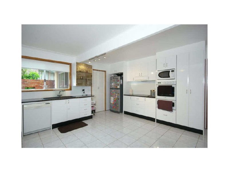 252 Quarter Sessions Road, Westleigh NSW 2120