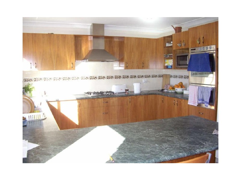 Northumberland Avenue, Mount Colah NSW 2079