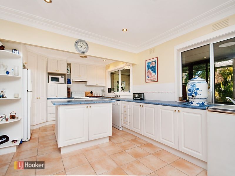 17 Landra Avenue, Mount Colah NSW 2079