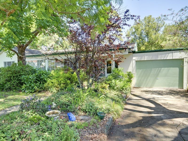 11 Alicia Road, Mount Kuring-gai NSW 2080