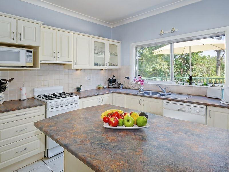 11 Alicia Road, Mount Kuring-gai NSW 2080