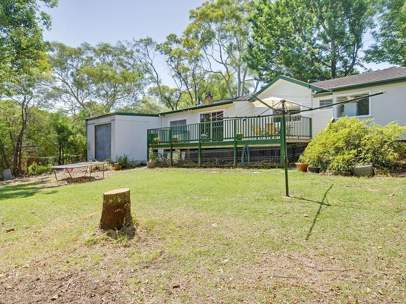 11 Alicia Road, Mount Kuring-gai NSW 2080