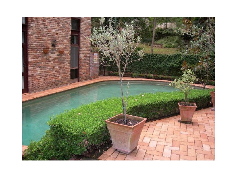 Leeds Place, Turramurra NSW 2074