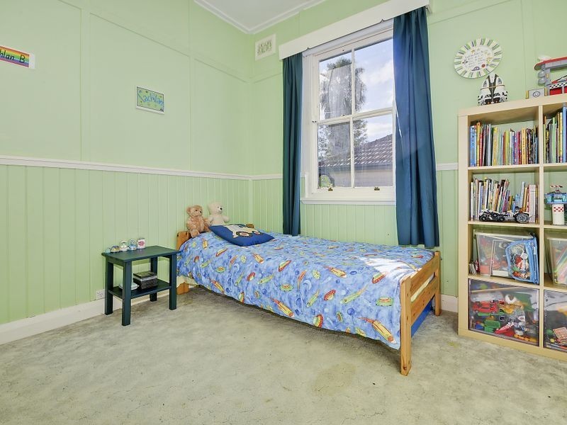 19 Hyacinth Street, Asquith NSW 2077