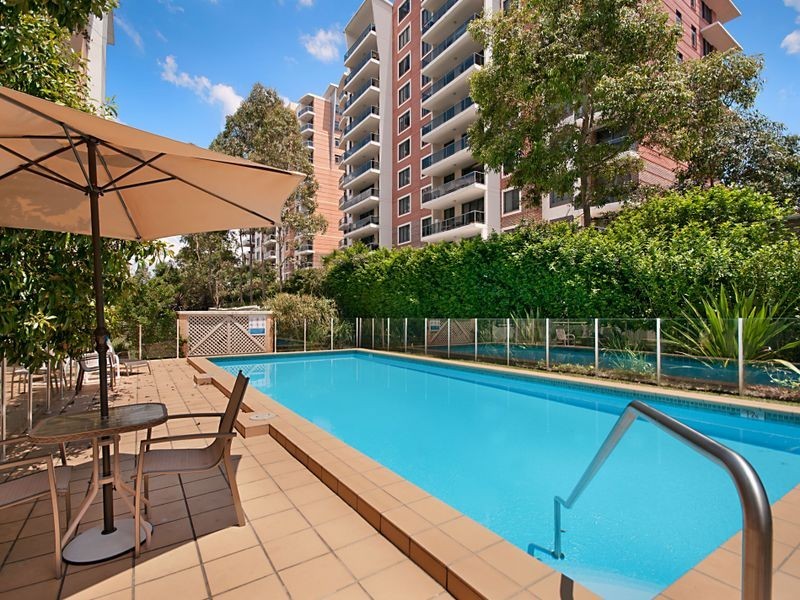 18/15-23 Orara Street, Waitara NSW 2077