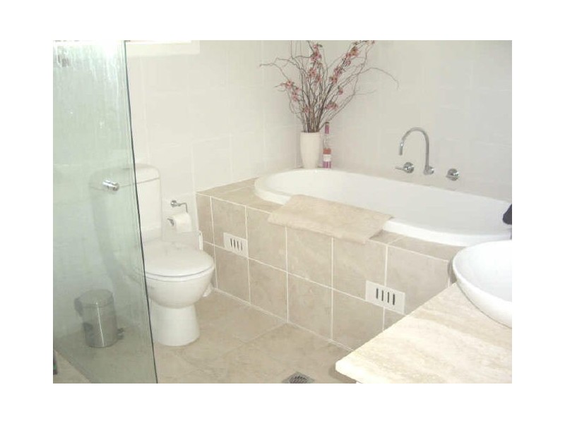 1 Yannina Avenue, Hornsby Heights NSW 2077