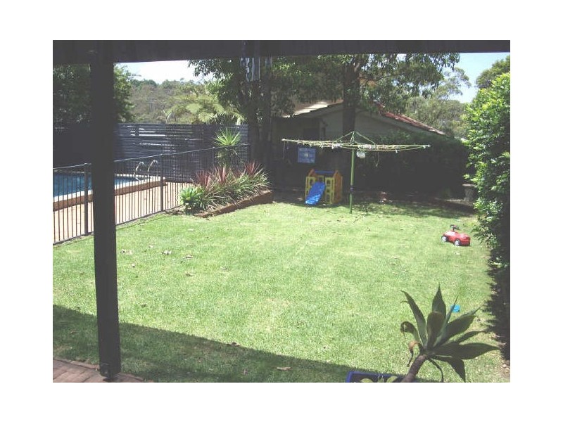 1 Yannina Avenue, Hornsby Heights NSW 2077
