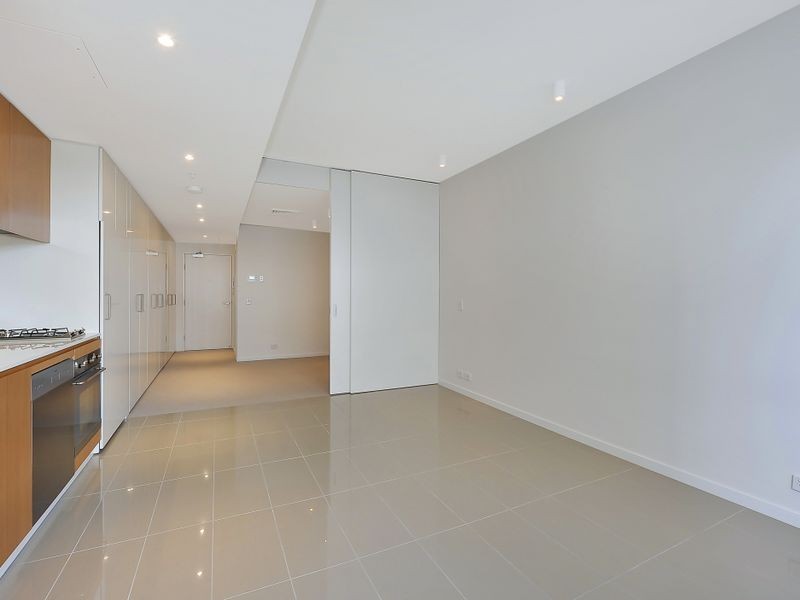 505/2 Saunders Close, Macquarie Park NSW 2113