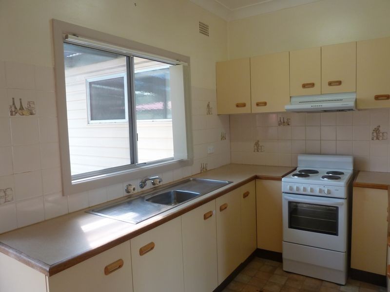 57 Karingi Street, Ettalong Beach NSW 2257