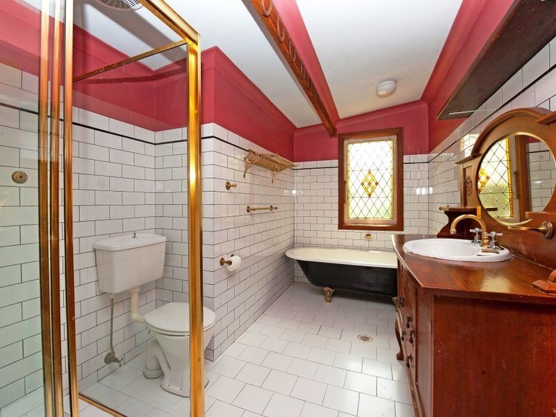 6 Queens Road, Asquith NSW 2077