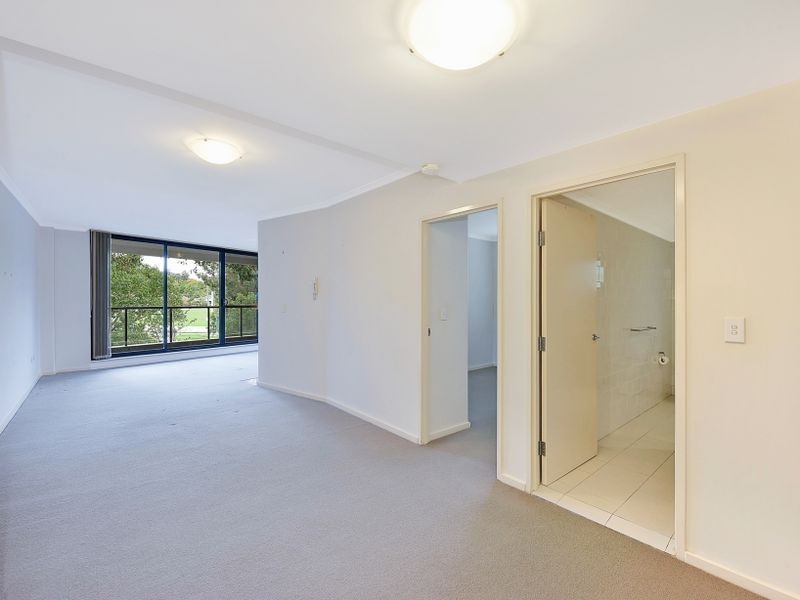 1206/41-45 Waitara Avenue, Waitara NSW 2077