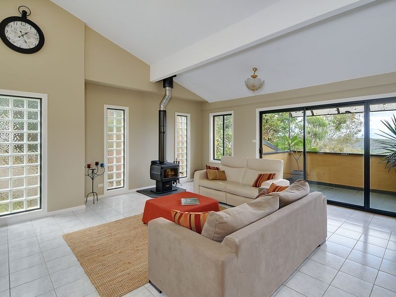 36 St Helens Avenue, Mount Kuring-gai NSW 2080