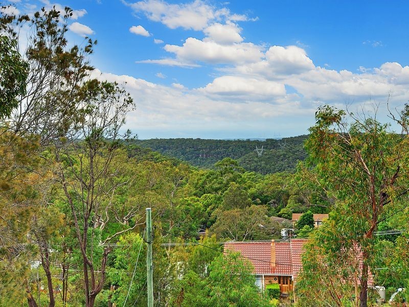 36 St Helens Avenue, Mount Kuring-gai NSW 2080