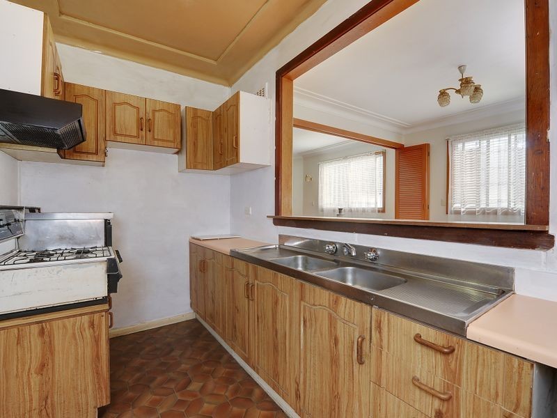 28 Hyacinth Street, Asquith NSW 2077