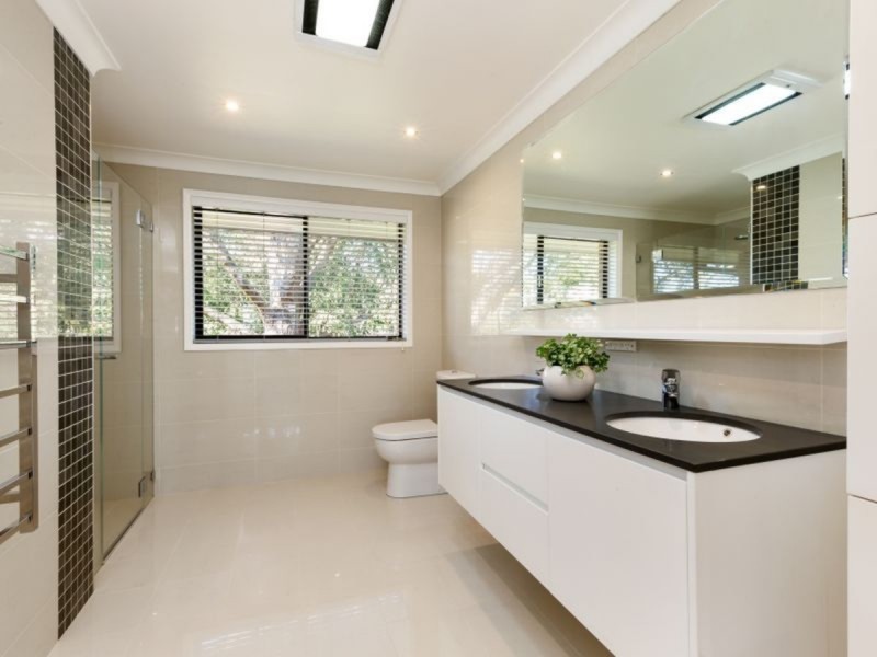 22 Holliday Avenue, Berowra Heights NSW 2082