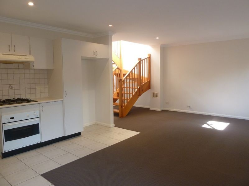 8/338 Pacific Highway, Hornsby NSW 2077
