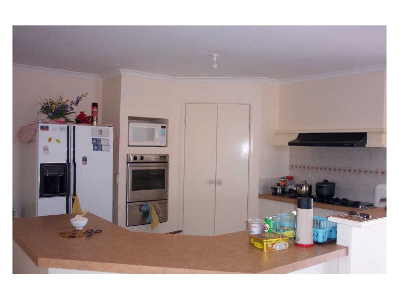 146 Westcott Parade, Rockbank VIC 3335