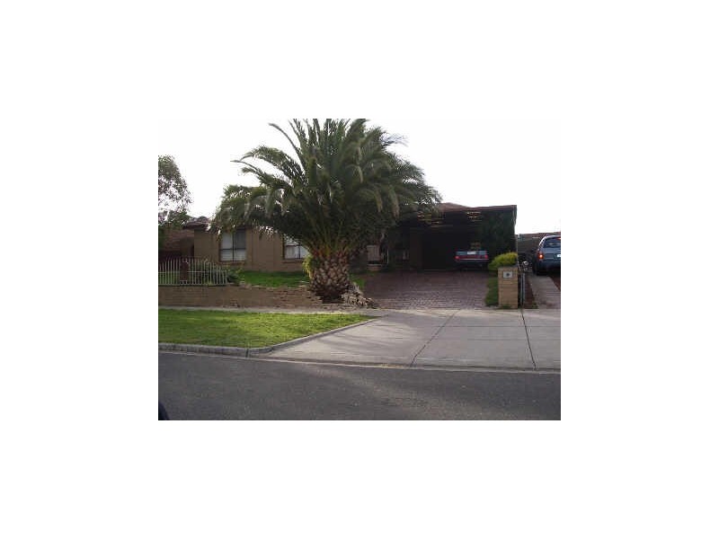 67 Kinterbury Drive, St Albans VIC 3021