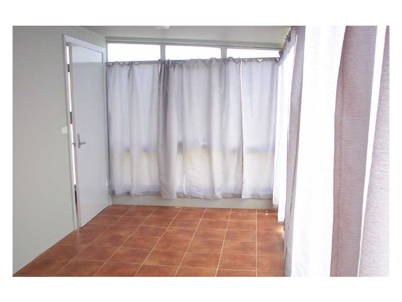 61 Errington Road, St Albans VIC 3021