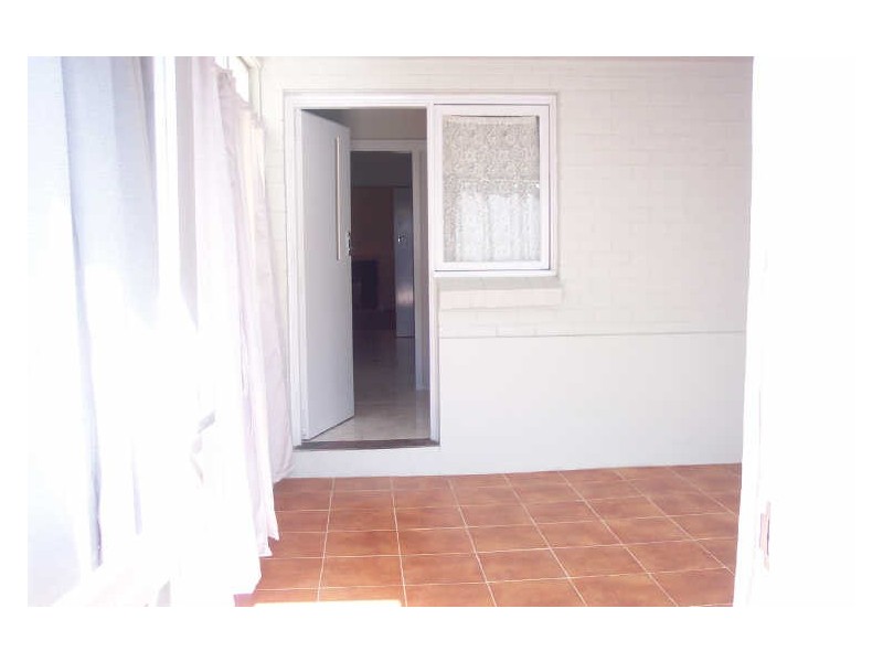 61 Errington Road, St Albans VIC 3021