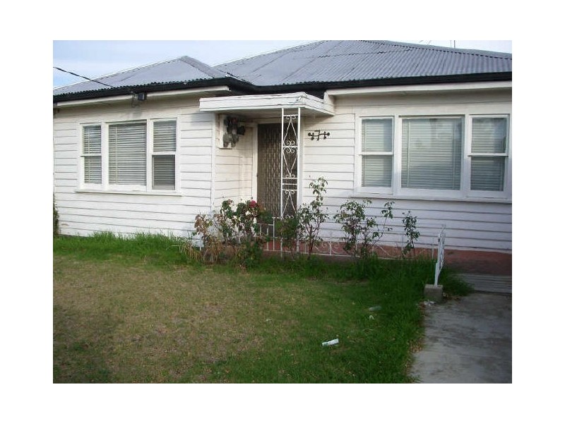 7 Canterbury Street, Deer Park VIC 3023