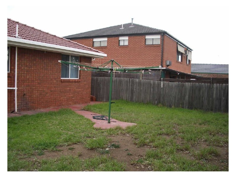 5 Crabbe Court, Delahey VIC 3037