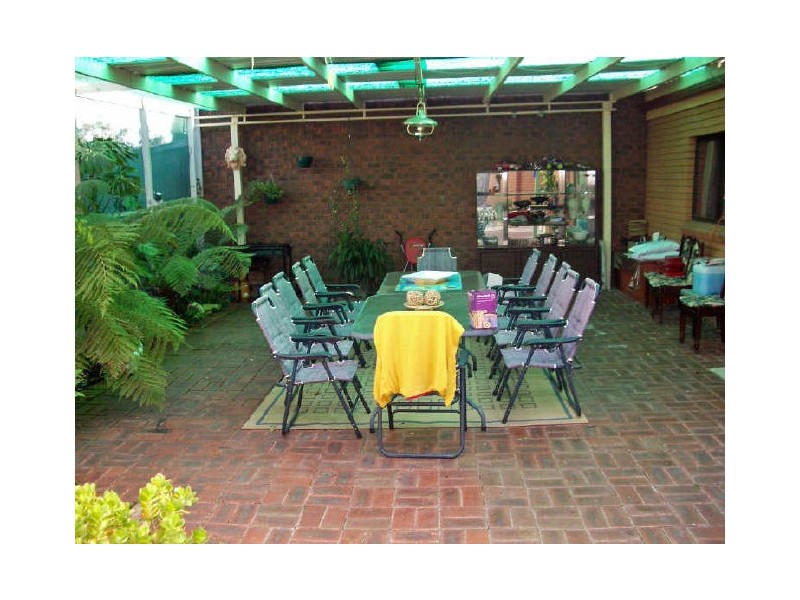 19 Carbine Way, Keilor Downs VIC 3038