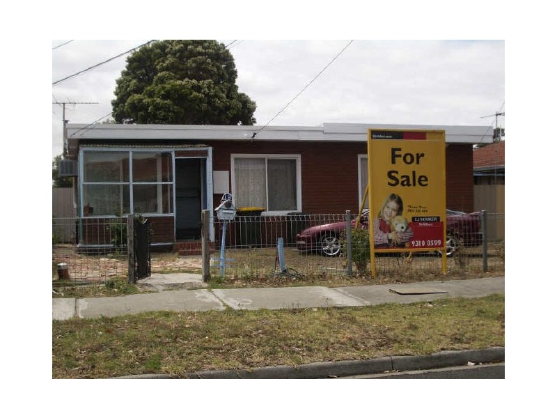 18 Power Street, St Albans VIC 3021