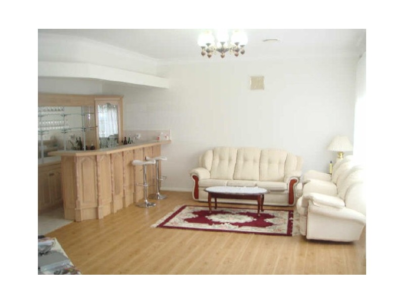 7 Adams Street, St Albans VIC 3021