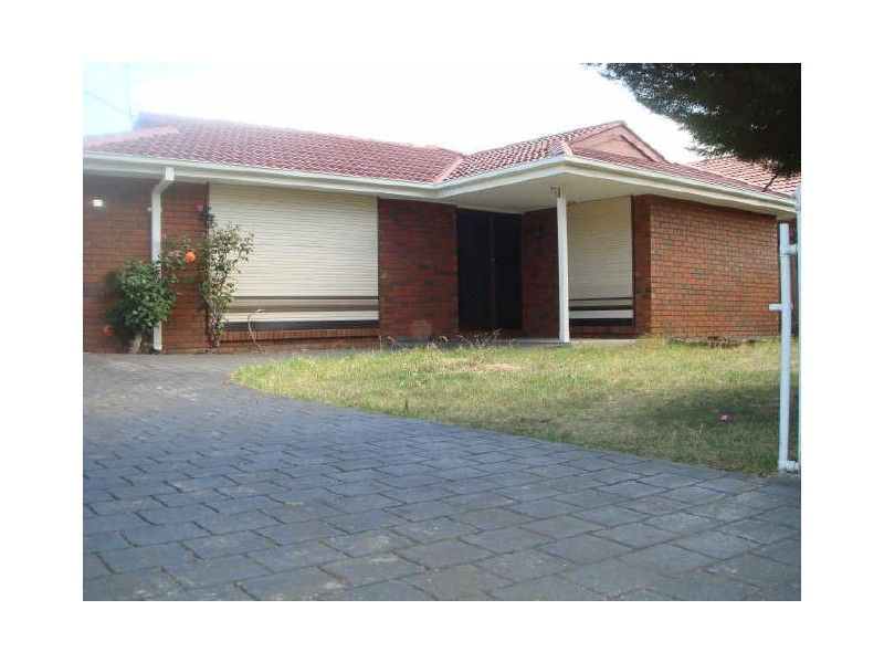 47 Lois Street, St Albans VIC 3021