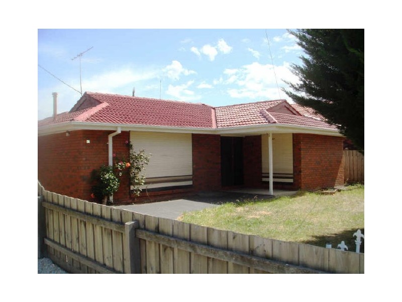 47 Lois Street, St Albans VIC 3021