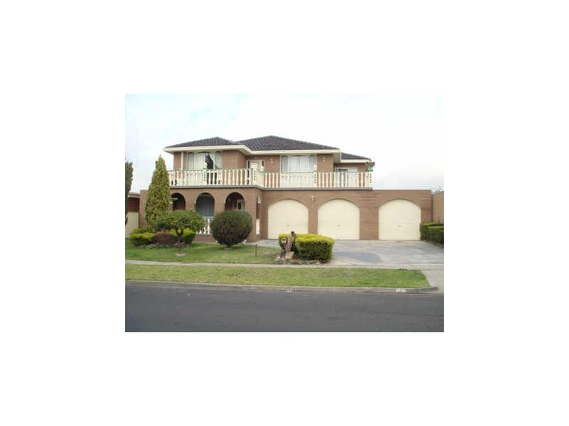 1 Thornhill Drive, Keilor Downs VIC 3038