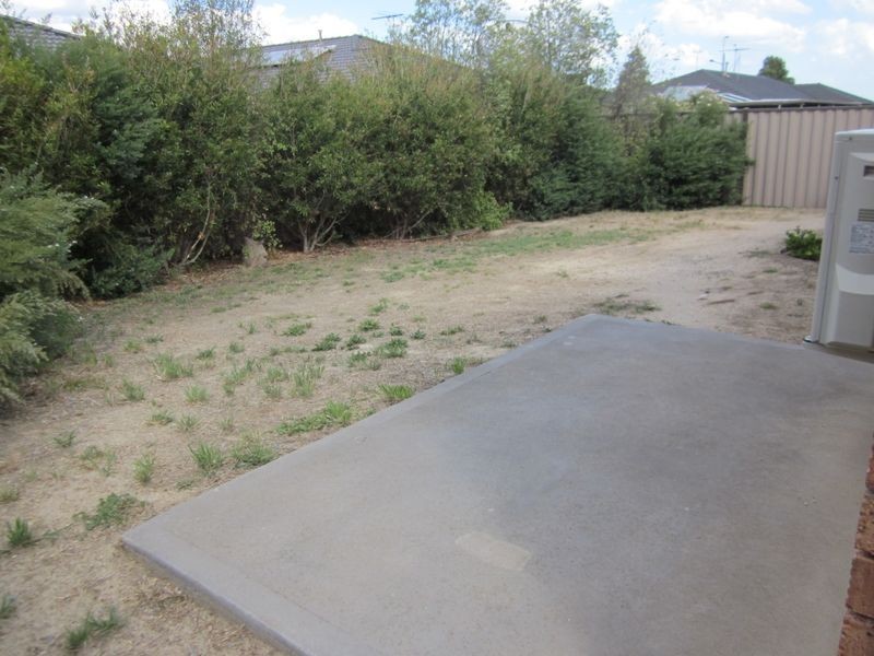 71 Leichhardt Avenue, Burnside Heights VIC 3023