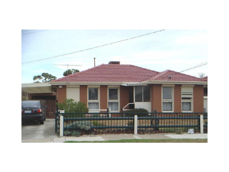 5 Kinterbury Drive, Kings Park VIC 3021