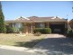 9 Turquoise Close, St Albans VIC 3021