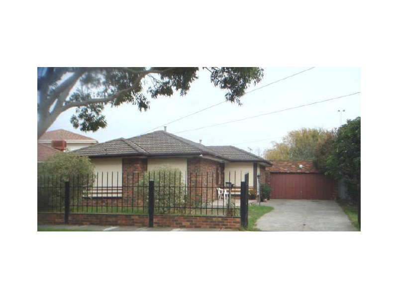 36 Grantham Parade, St Albans VIC 3021