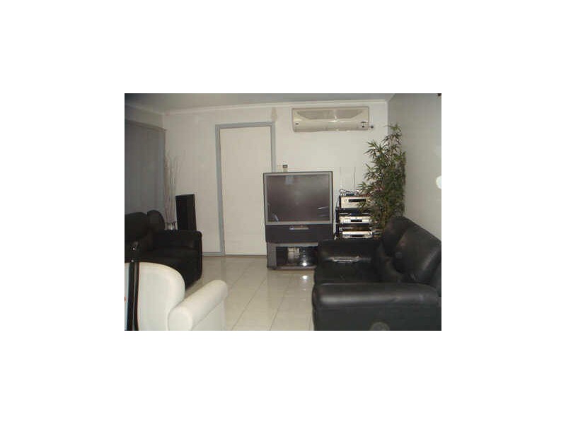 36 Meadowbank Drive, Sunshine North VIC 3020