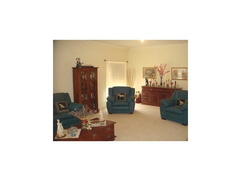 104 Community Hub, Hillside VIC 3037