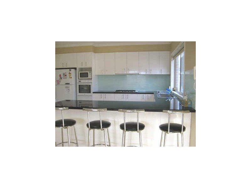 31 Barwon Street, Taylors Hill VIC 3037