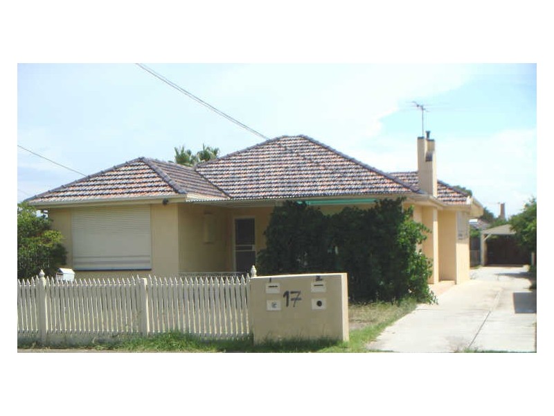 1/17 Syme Street, St Albans VIC 3021