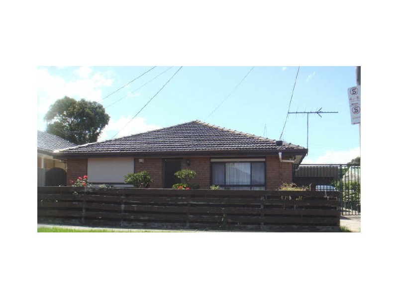 6 Willis Street, St Albans VIC 3021