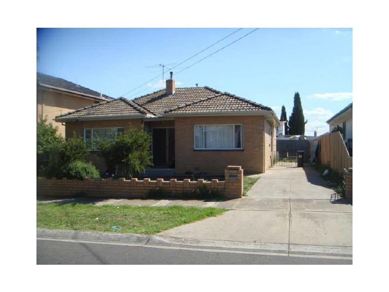 69 Collin Street, St Albans VIC 3021