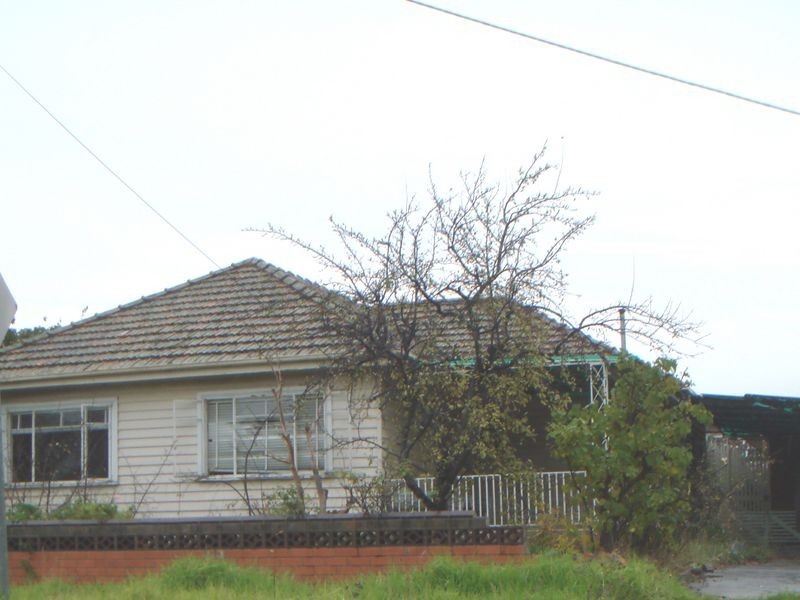 24 Adeladie Street, St Albans VIC 3021