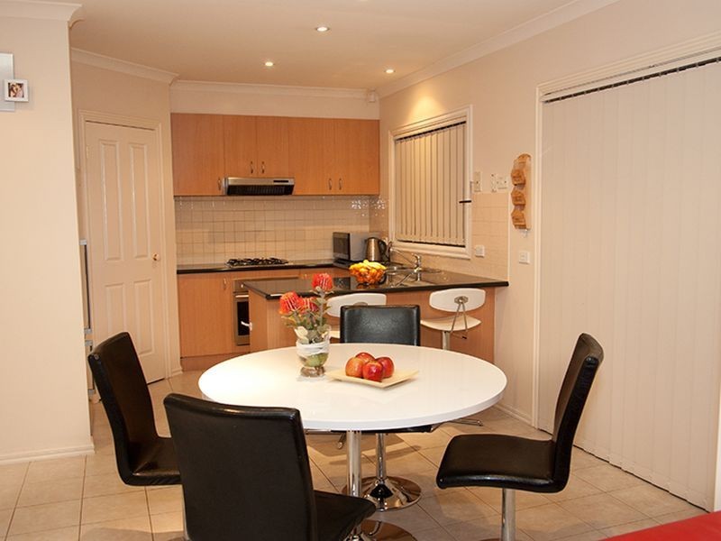 6 Huntley Court, St Albans VIC 3021